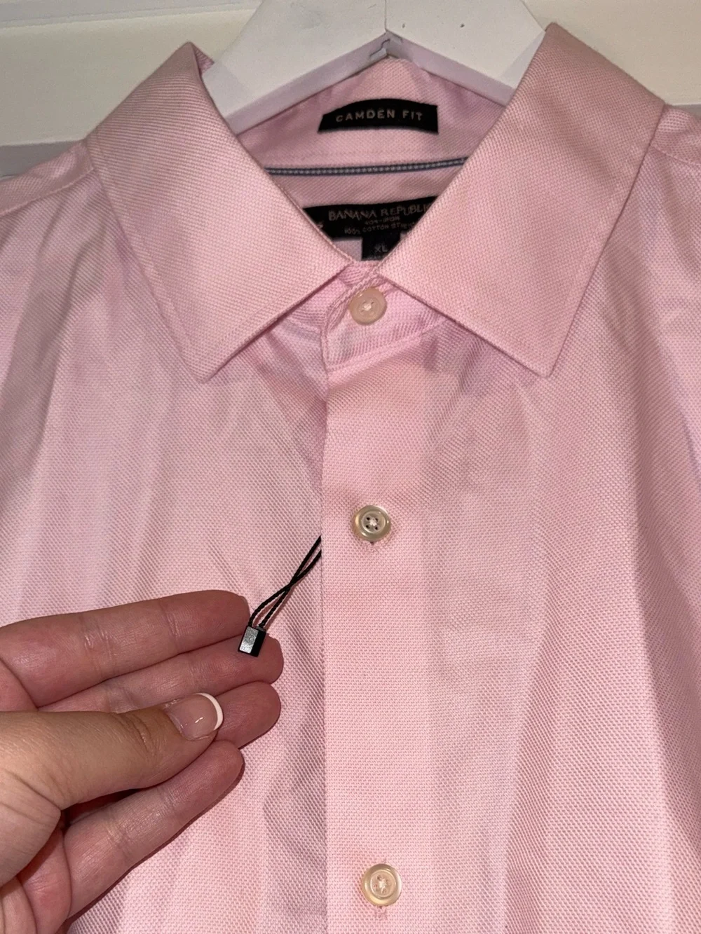 Banana Republic Men’s Light Pink Camden Fit 100% Cotton Dress Shirt
